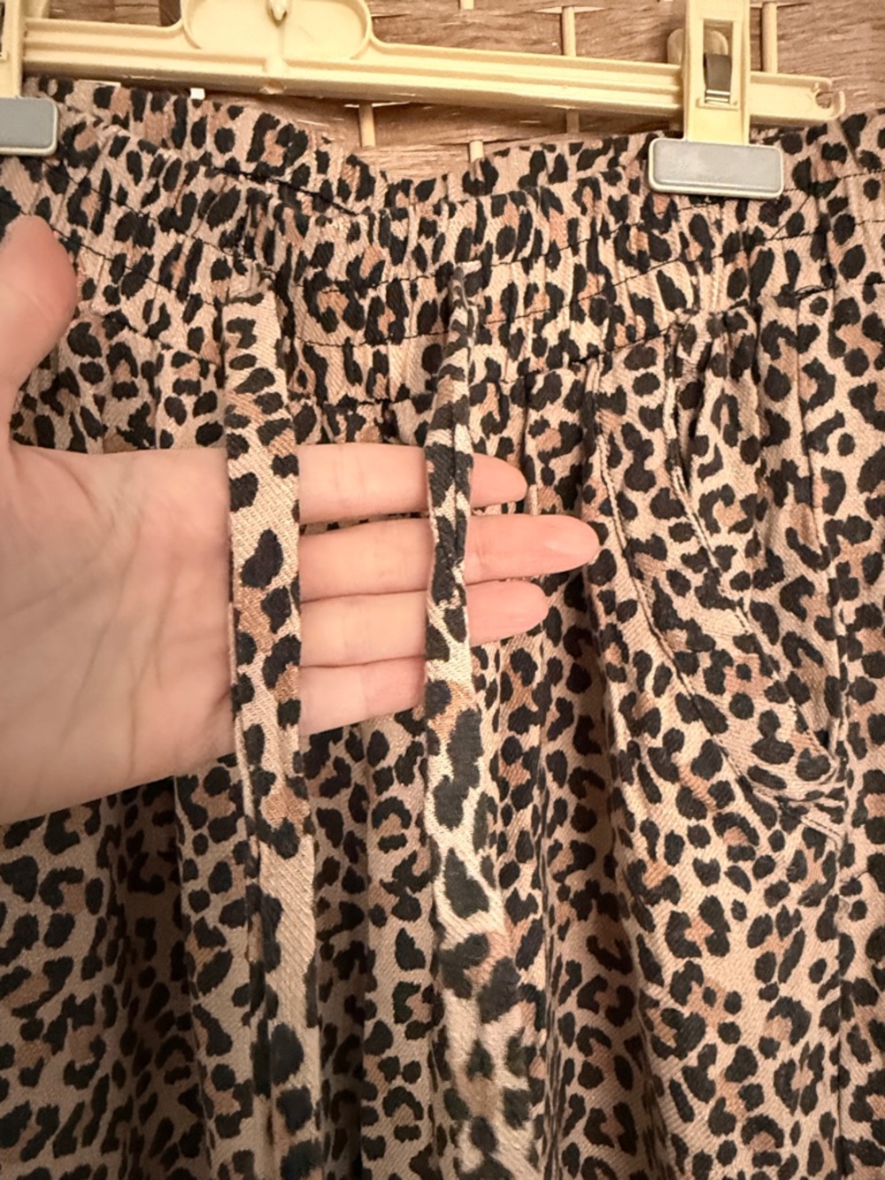 NWOT Size M Sienna Sky Leopard Print Wide Leg Pants